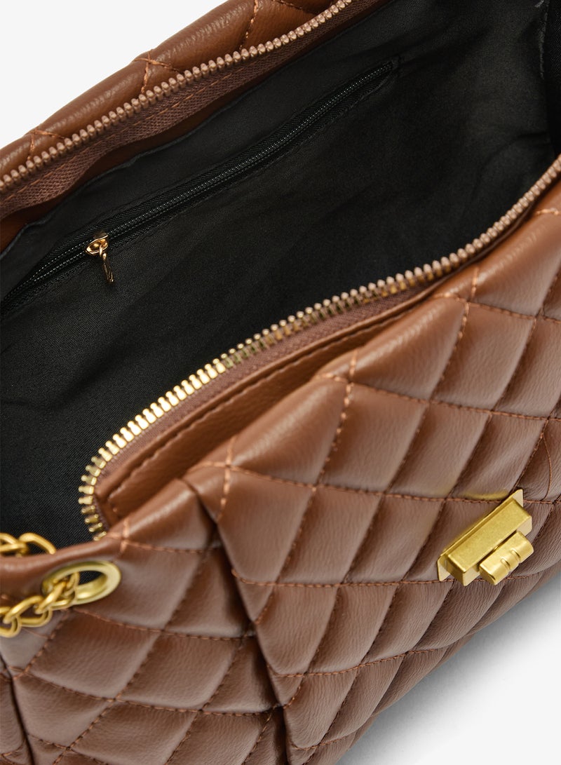 ايلا حقيبة ساتشيل مزينة بسلسلة ذهبية بتفاصيل مبطنة - Image 4